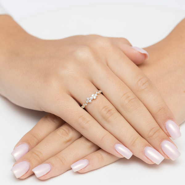 Pierścionek z żółtego złota z brylantem T-528 0,33CT