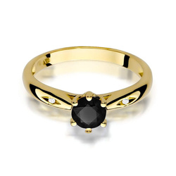 Pierścionek z czarnym brylantem i brylantami T-74 0,50ct