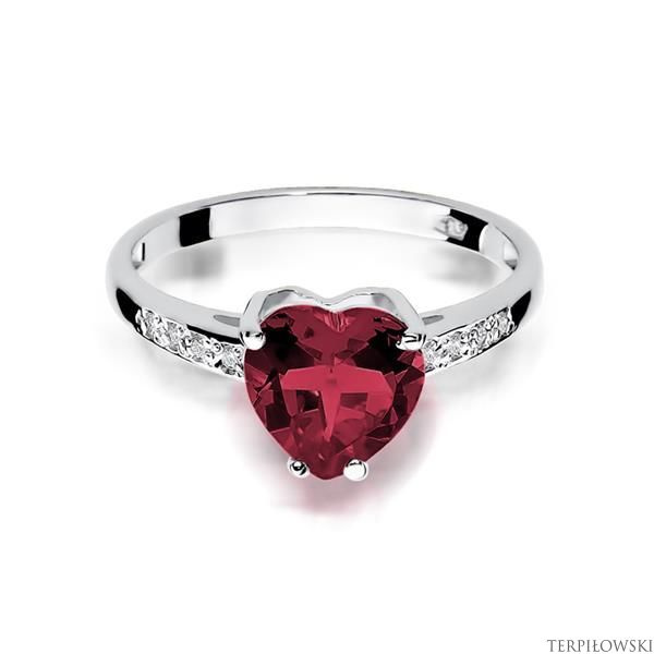 Pierścionek w białym złocie próby 585 model T-31 rubin 1,70ct i brylanty 0,04
