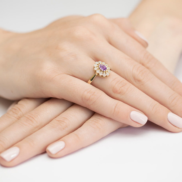 Pierścionek w żółtym złocie próby 585 model T-0354 ametyst 0,40ct 