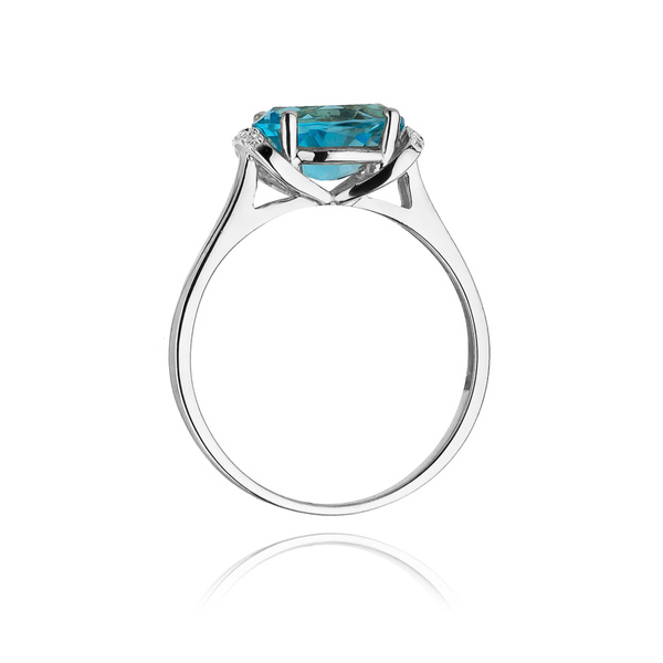Pierścionek w białym złocie próby 585 model T-148 topaz 1,70ct i brylanty 0,04