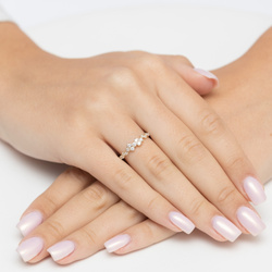 Pierścionek z żółtego złota z brylantem T-528 0,33CT