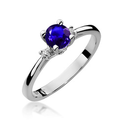 Pierścionek w białym złocie próby 585 model T-17 szafir 0,50ct i brylanty 0,06