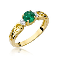 Pierścionek w żółtym złocie próby 585 model T-0014 szmaragd 0,50ct