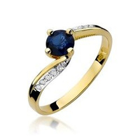 Pierścionek w żółtym złocie próby 585 model T-84 szafir 0,50ct i brylanty 0,05