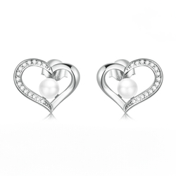 Biżuteria SayU Charms kolczyki serca z perłą srebro 925