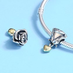Biżuteria SayU Charms zawieszka Róża serce złocone
